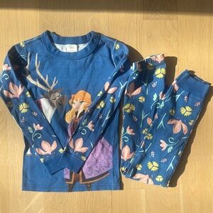 Hanna Andersson Disney Frozen II Pajama Set